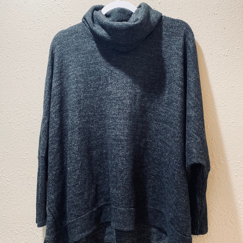 Cherish gray sweater